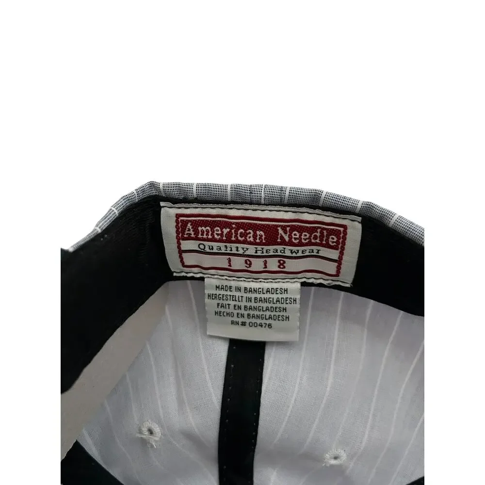 New York Yankees Strapback Cooperstown Collection Pinstripes NWT American Needle